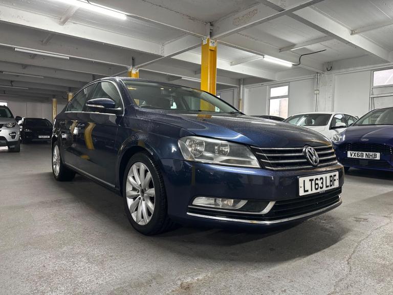 2013 Volkswagen Passat 2.0 TDI BlueMotion Tech Highline DSG Euro 5 (s/s) 4dr SALOON Diesel Automatic