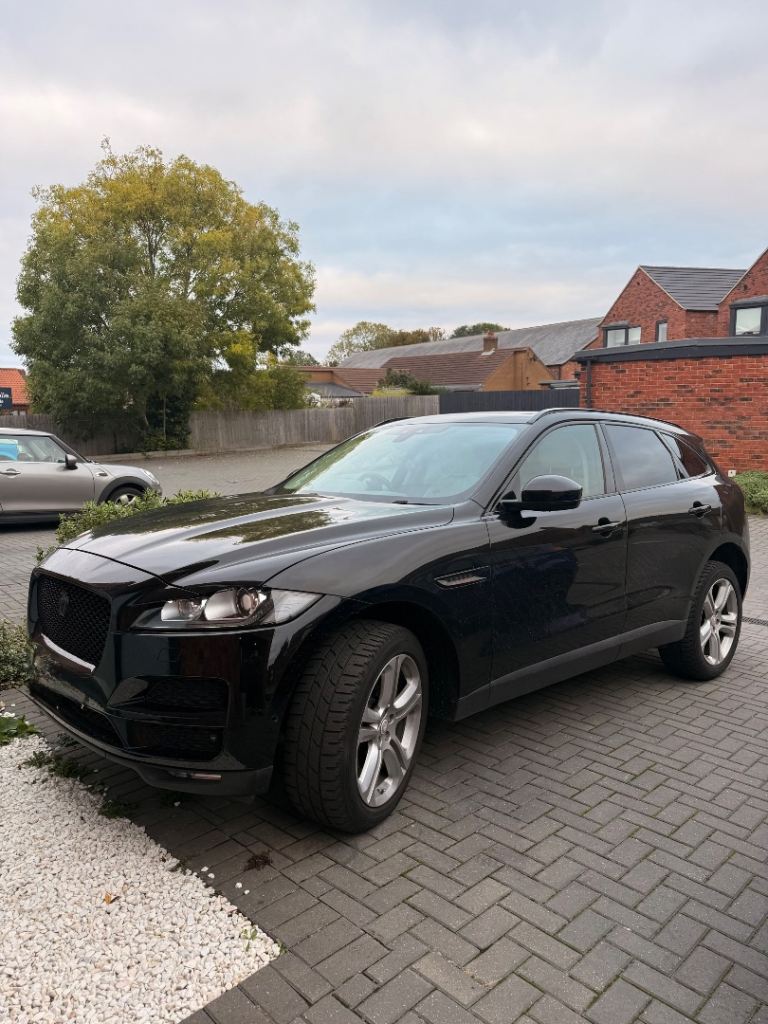 Jaguar, F-PACE, Estate, 2016, Other, 1999 (cc), 5 doors
