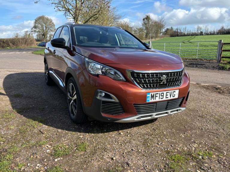 2019 Peugeot 3008 Allure 2019 Manual Diesel 1499 5 dr - New MOT - FSH - New Cambelt and Turbo