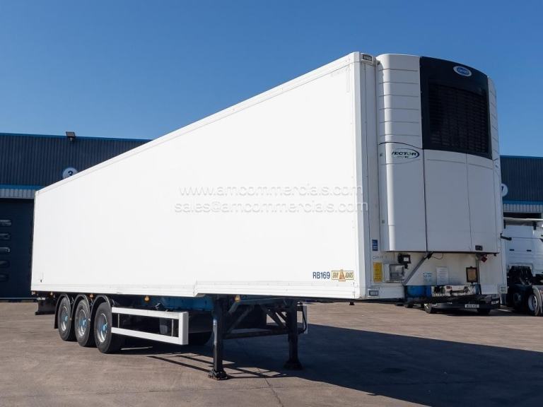 GRAY & ADAMS MULTI-TEMP FRIDGE TRI AXLE TRAILER