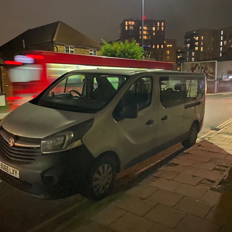 Vauxhall, VIVARO, MPV, 2015, Manual, 1598 (cc), 5 doors