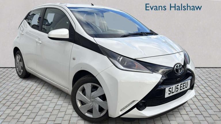 2015 Toyota AYGO 1.0 VVT-i X-Play 5dr x-shift HATCHBACK PETROL Automatic