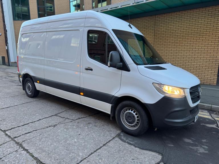 2021 Mercedes-Benz Sprinter 2.1 314 CDI Progressive FWD L2 H2 Euro 6 (s/s) 5dr PANEL VAN Diesel M...