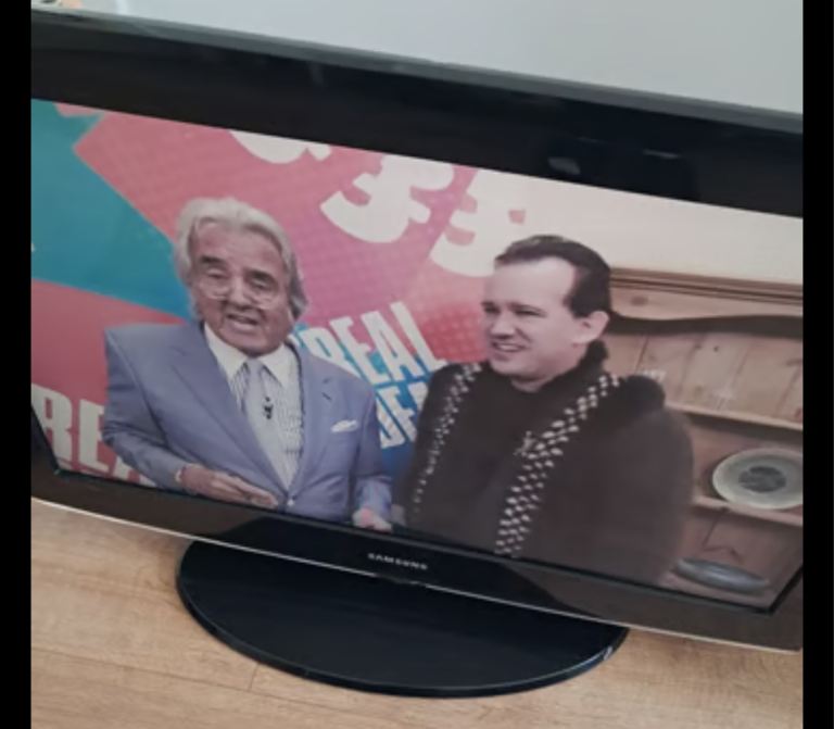 Samsung 32 inch Tv