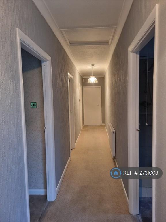 3 bedroom house in Meadfield Road, Langley Sl3, SL3 (3 bed) (#2731008)