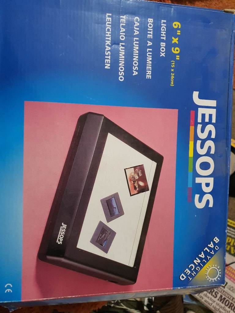 Light box for slides