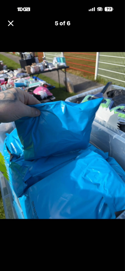 Hugeee clearout bulk buyers