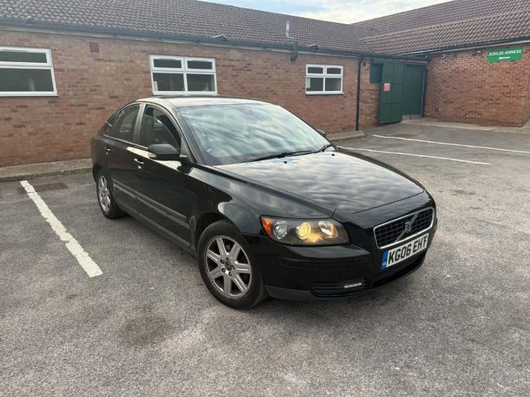 Volvo, S40, Saloon, 2006, Manual, 1596 (cc), 4 doors
