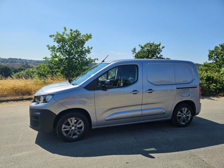 Peugeot Partner 1.5 HDi Automatic Valeting van 2022  * VALET *
