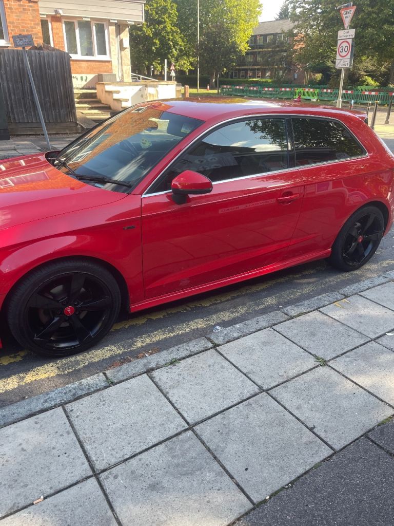 Audi, A3, Hatchback, 2014, Manual, 1598 (cc), 3 doors