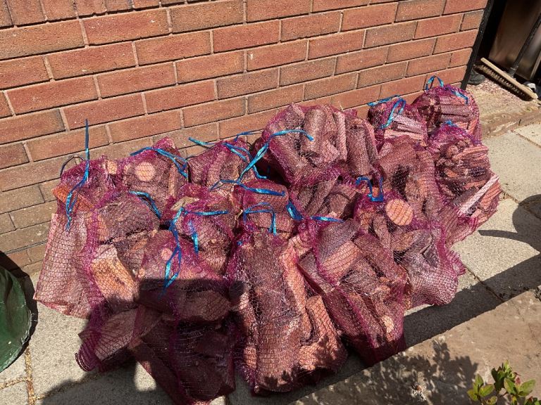 Bags of Seasoned Firewood Logs – Ready to burn
