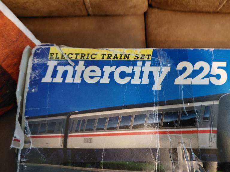 Hornby intercity electric train set 