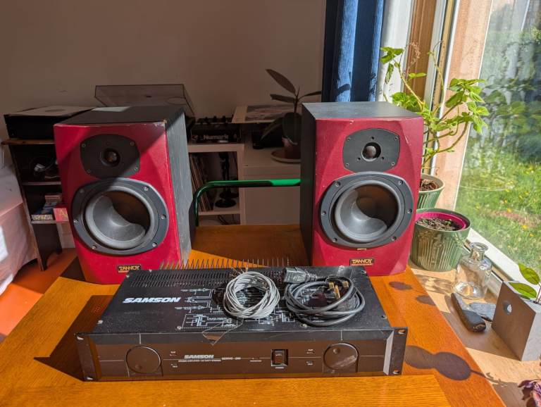 Tannoy Reveal speakers and Samson Amp 