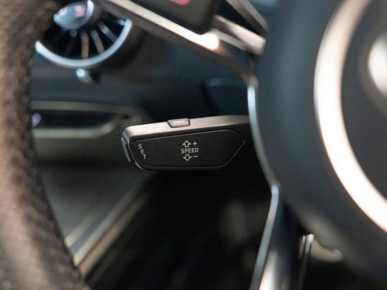 2017 Audi TT 1.8 TFSI Black Edition Coupe 3dr Petrol Manual Euro 6 (s/s) (180 ps) Coupe Petrol Ma...