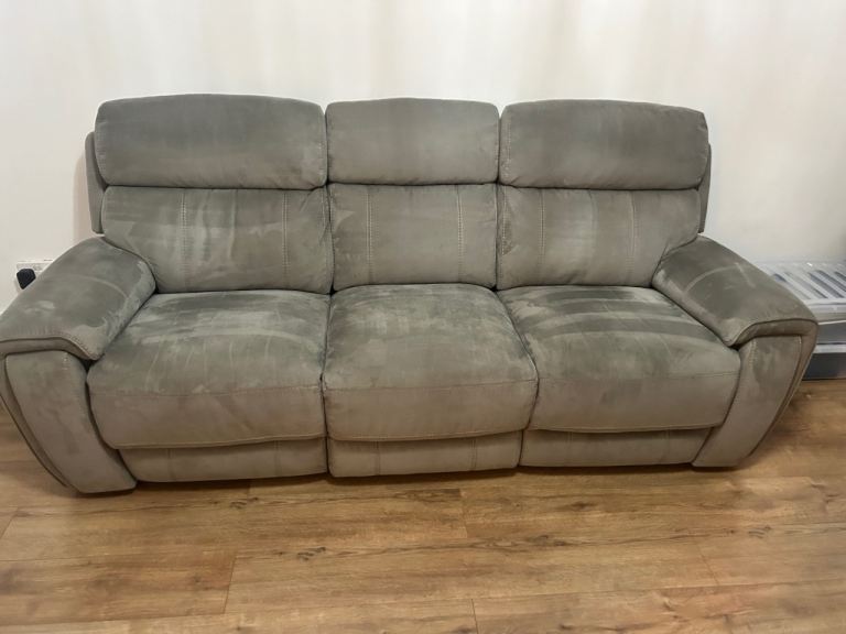 Grey electrical 3 seater sofa