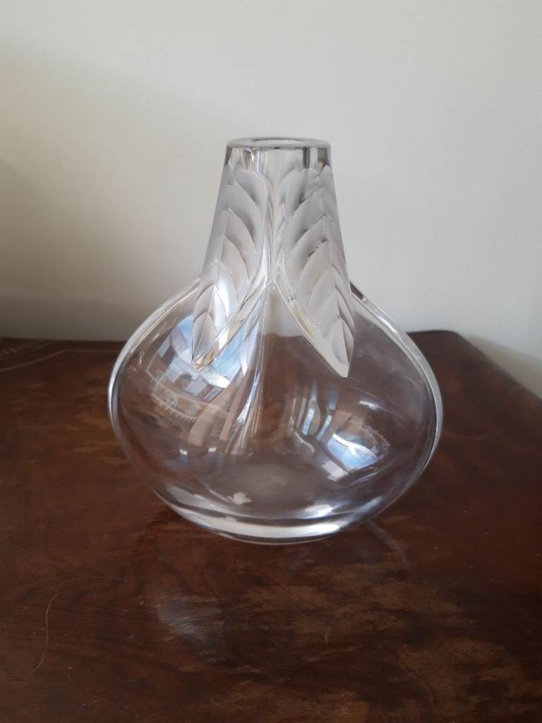 Beautiful Lalique Crystal Vase