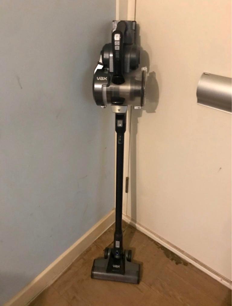 Vax hoover powerful 2x batteries 