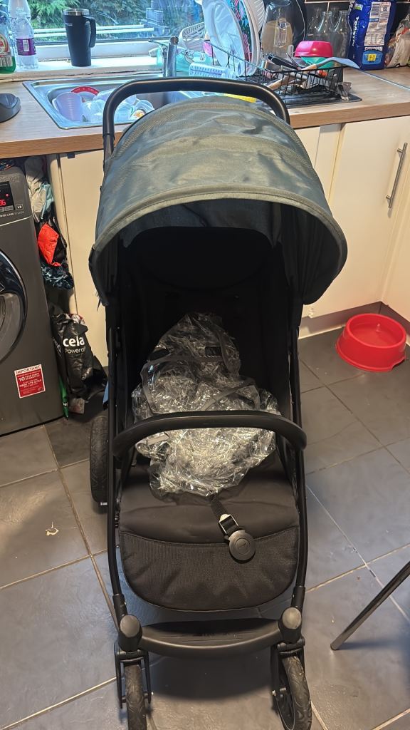 Black Baby Pushchair / Stroller - Good Condition