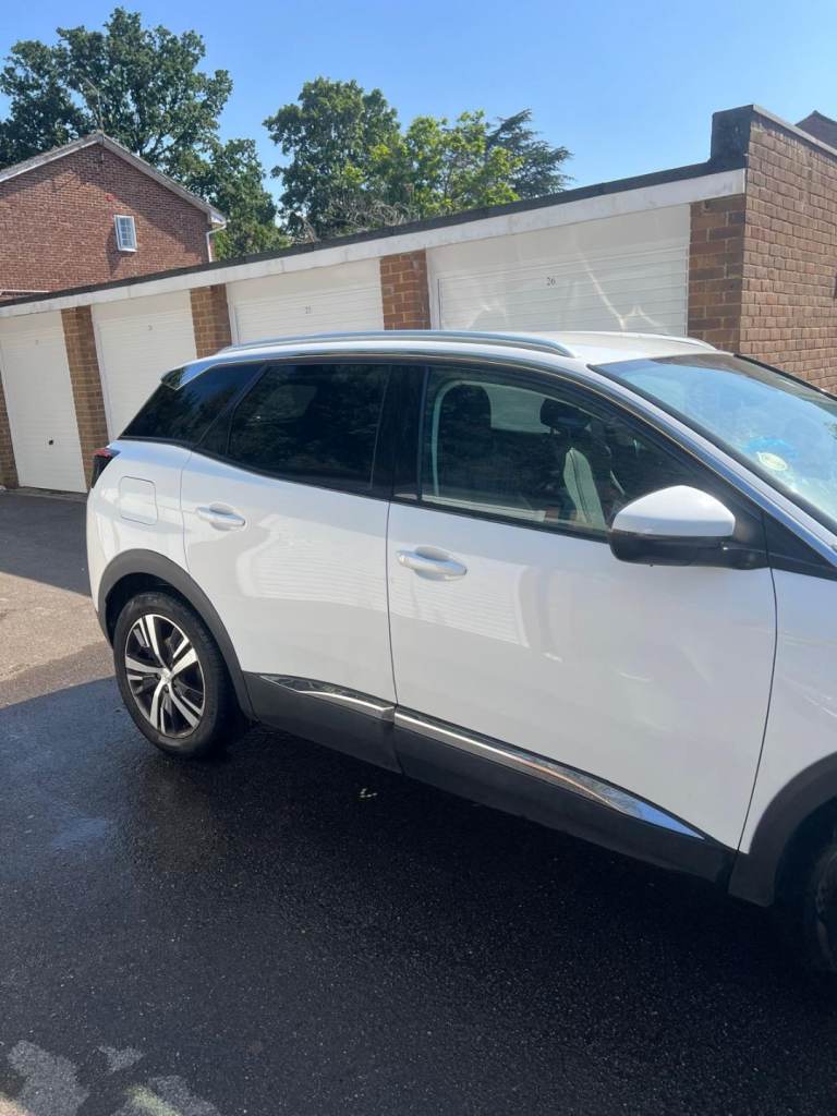 Peugeot, 3008, Hatchback, 2019, Semi-Auto, 1199 (cc), 5 doors