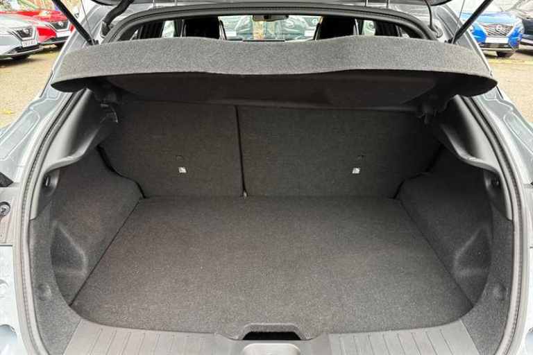 2025 Nissan Juke 1.0 DIG-T TEKNA 5DR Hatchback Petrol Manual