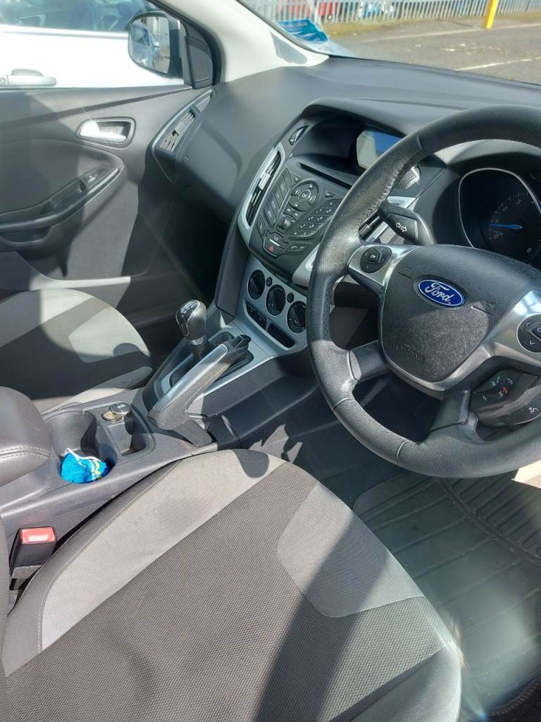 Ford, FOCUS, Hatchback, 2011, Manual, 1596 (cc), 5 doors