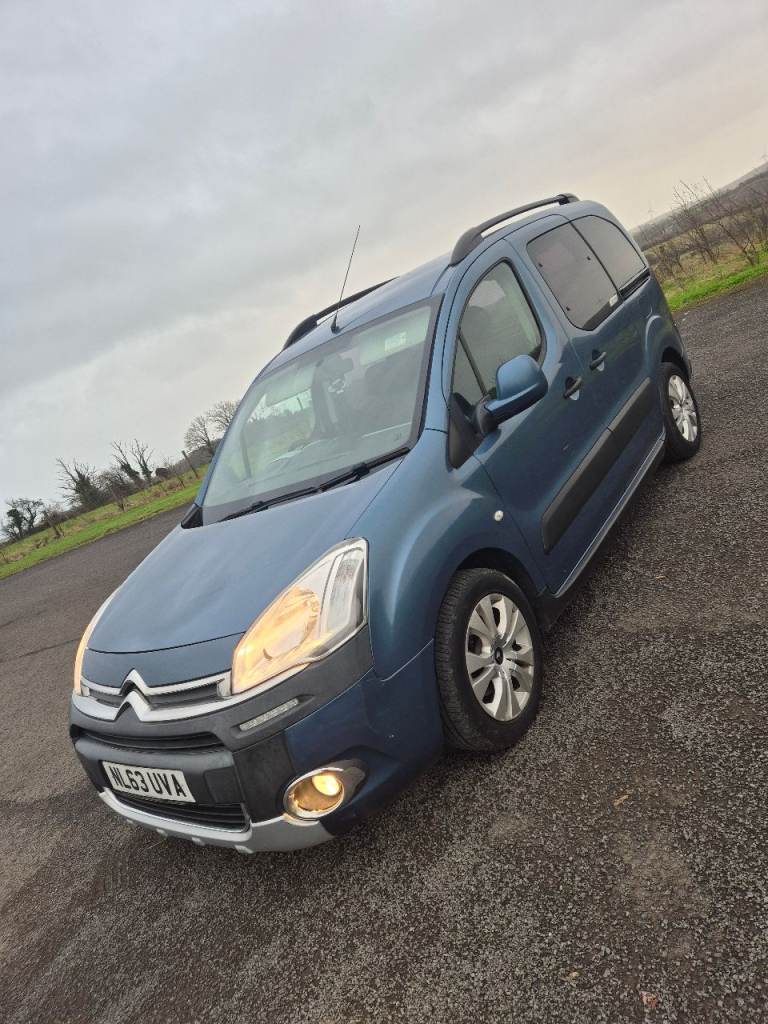 2013 berlingo wheelchair accessible 