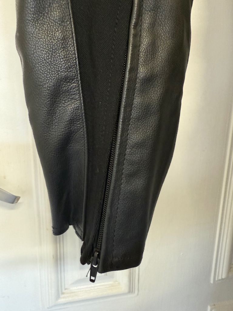 Joe Rocket Biker leathers excellent condition