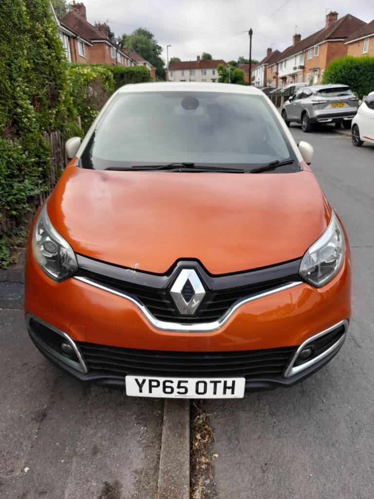 REDUCED  REDUCED. REDUCED.    Renault Captur Urban Edition 0.9 TCe – 65 Plate – Spares or Repair