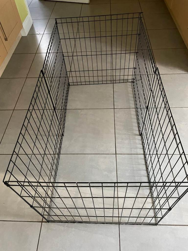 Puppy/Rabbit etc Wire Pen with door - foldable