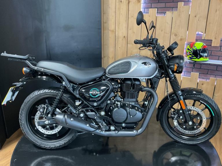Royal Enfield HUNTER 350 2023 just One Owner and 6200 Miles! FREE UK DELIVERY!