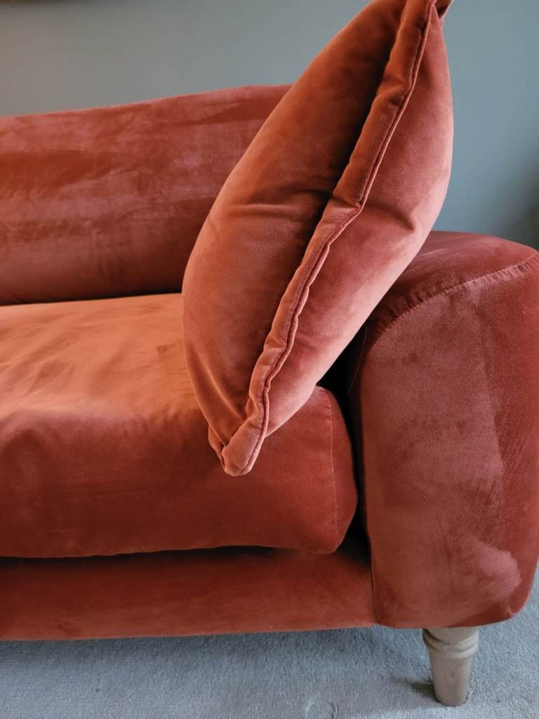Loaf – Large Bakewell Sofa (Broken Pot colour, Clever Velvet fabric)