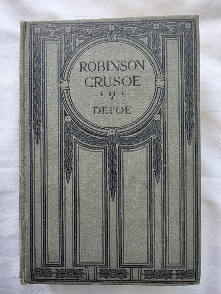 Robinson Crusoe by Daniel Defoe, illustrated by Gordon Robinson 1925