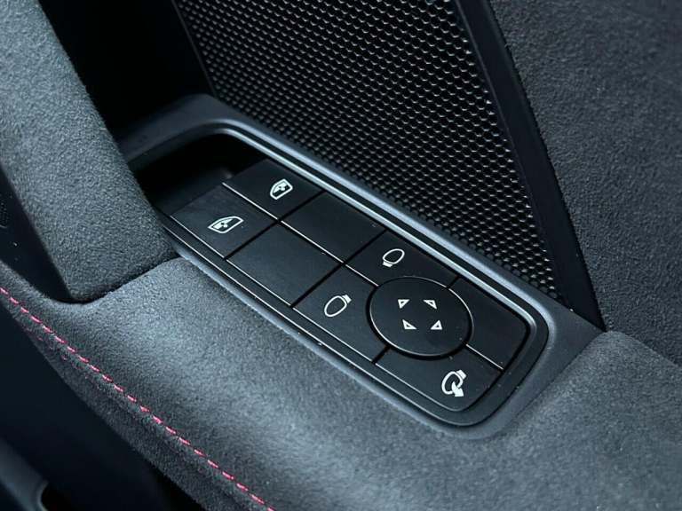 2024 Porsche 911 GTS 2dr PDK COUPE PETROL Automatic