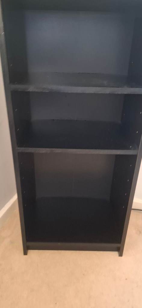 Black Wooden Bookshelf with Three Shelves – Good Condition