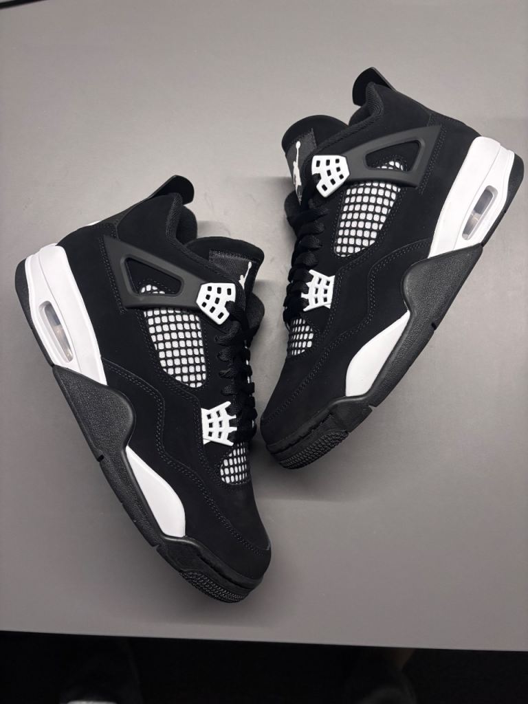 NEW Jordan 4 Black Cat Trainers UK8