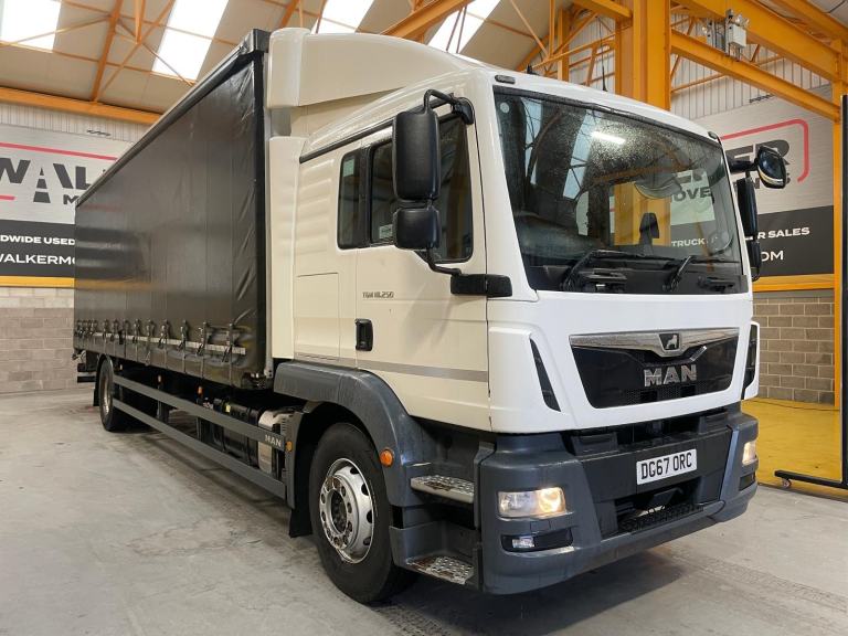 MAN TGM 18.250 *EURO 6* 4X2 CURTAINSIDER - 2017 - DG67 ORC