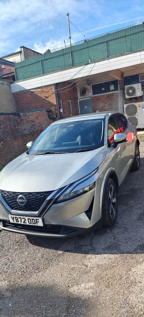 nissan qashqai mild hybrid n connectica 2023 automatic