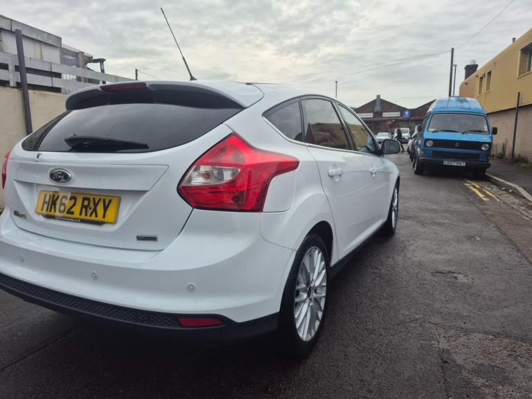 2013 Ford Focus 1.0 EcoBoost Zetec 5dr HATCHBACK Petrol Manual