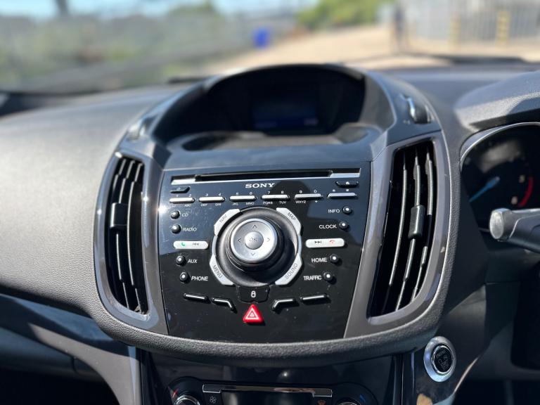 2014 Ford Kuga 2.0 TDCi Titanium 5dr 2WD HATCHBACK Diesel Manual