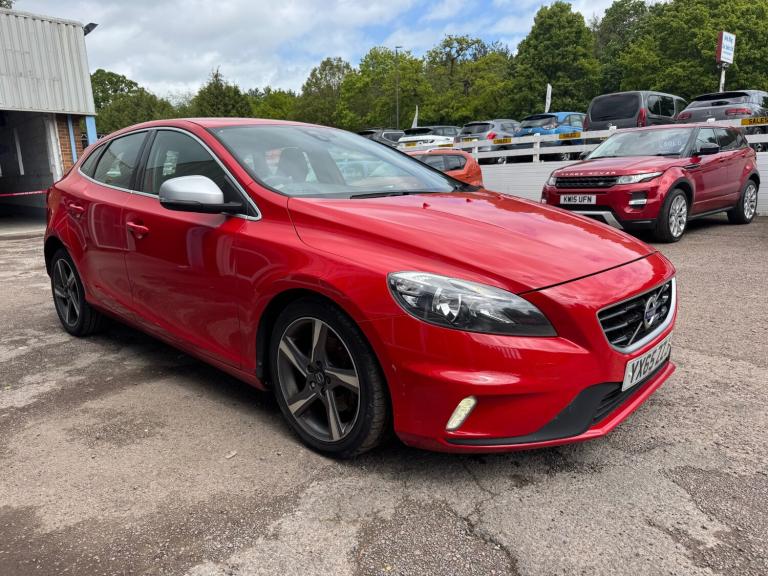2015 Volvo V40 D2 [120] R DESIGN 5dr HATCHBACK Diesel Manual