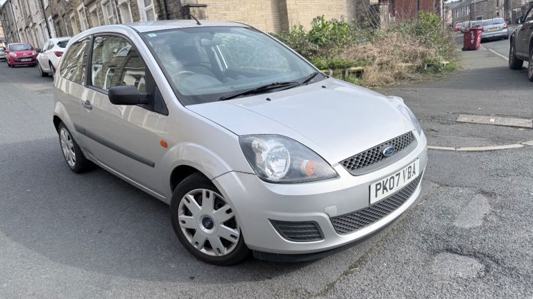 Ford fiesta 1.2 petrol 3 doors 76k