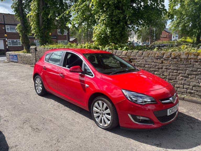 2013 Vauxhall Astra 2.0 CDTi 16V ecoFLEX Elite [165] 5dr HATCHBACK Diesel Manual