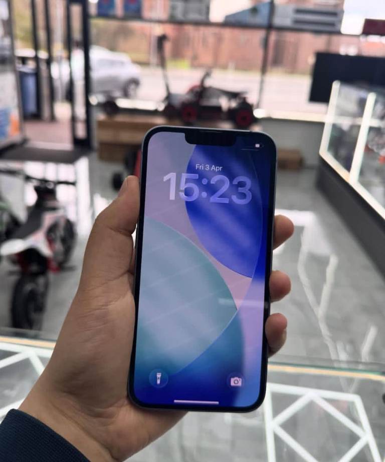 Apple iPhone 14 Blue – Excellent Condition