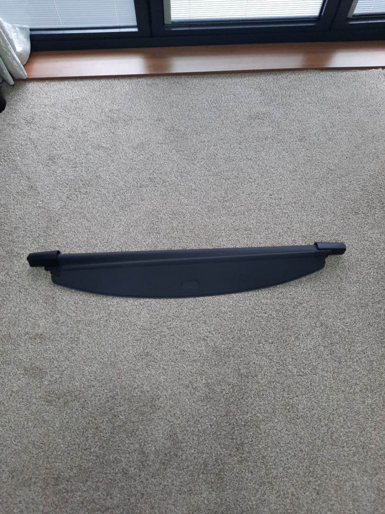 Audi A4 or BMW retractable parcel shelf