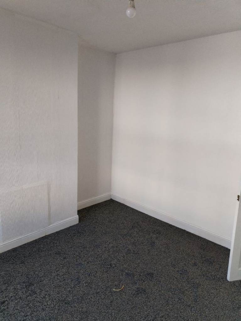 **2 Bedroom House For Rent In Wolverhampton (WV3 Postcode)**