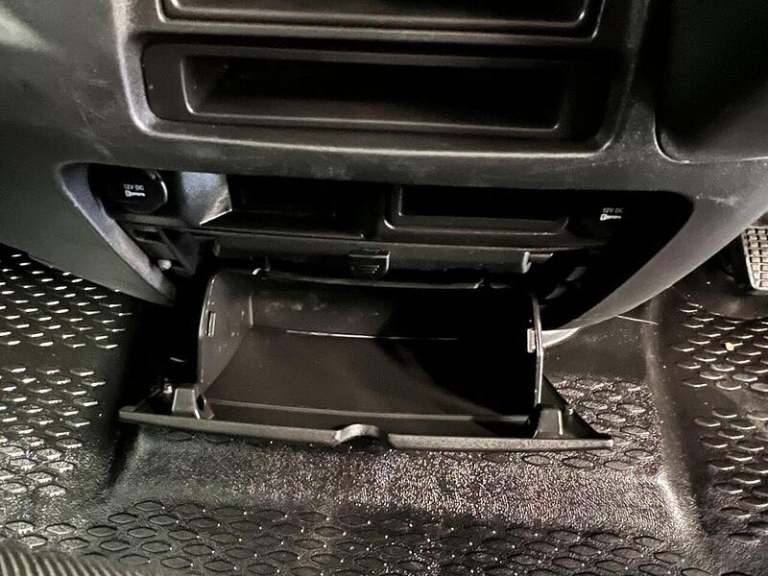 2022 Iveco Daily 2.3 Chassis Cab 3000 WB CHASSIS CAB DIESEL Manual