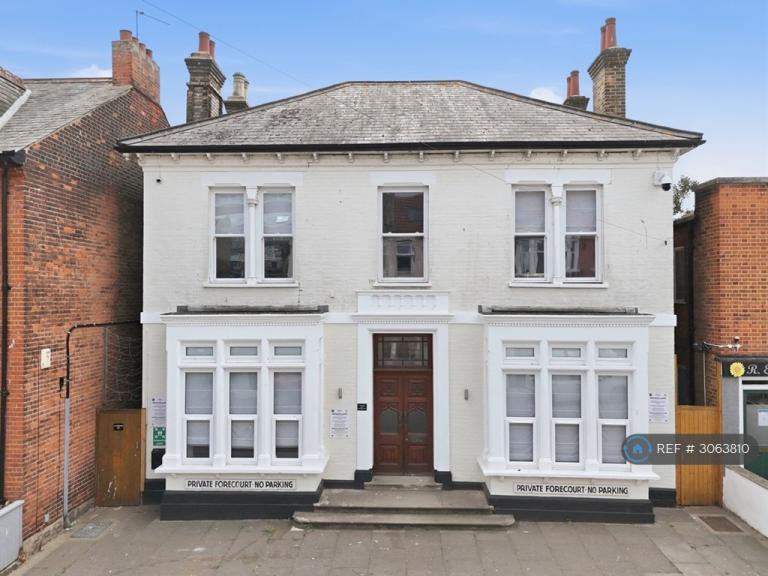 1 bedroom in Southend-On-Sea, Southend-On-Sea, SS1 (#3063810)
