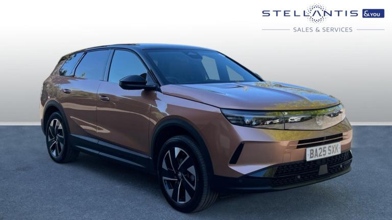 2025 Vauxhall Grandland 1.2 Ultimate SUV 5dr Petrol Hybrid e-DCT Euro 6 (s/s) (145 ps) SUV Hybrid...
