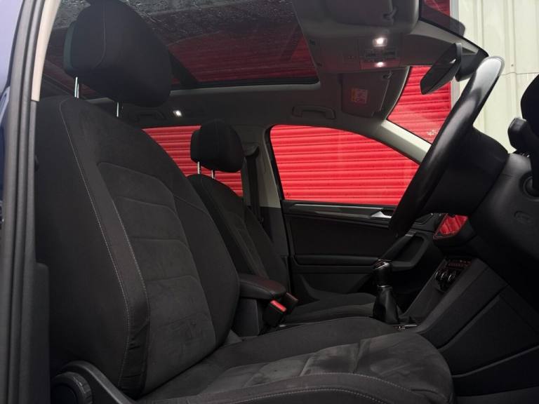 2017 Volkswagen Tiguan 2.0 TDi 150 SEL 5dr ESTATE DIESEL Manual