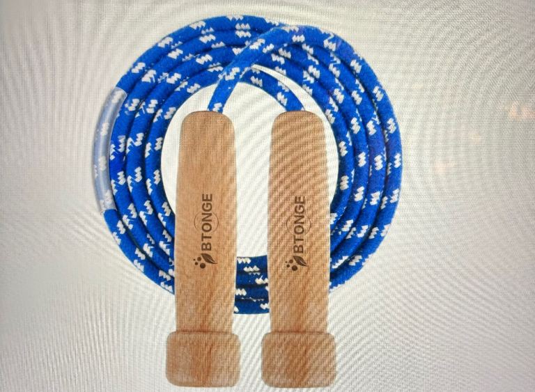 BTONGE Skipping Rope – New, Blue with Wooden Handles